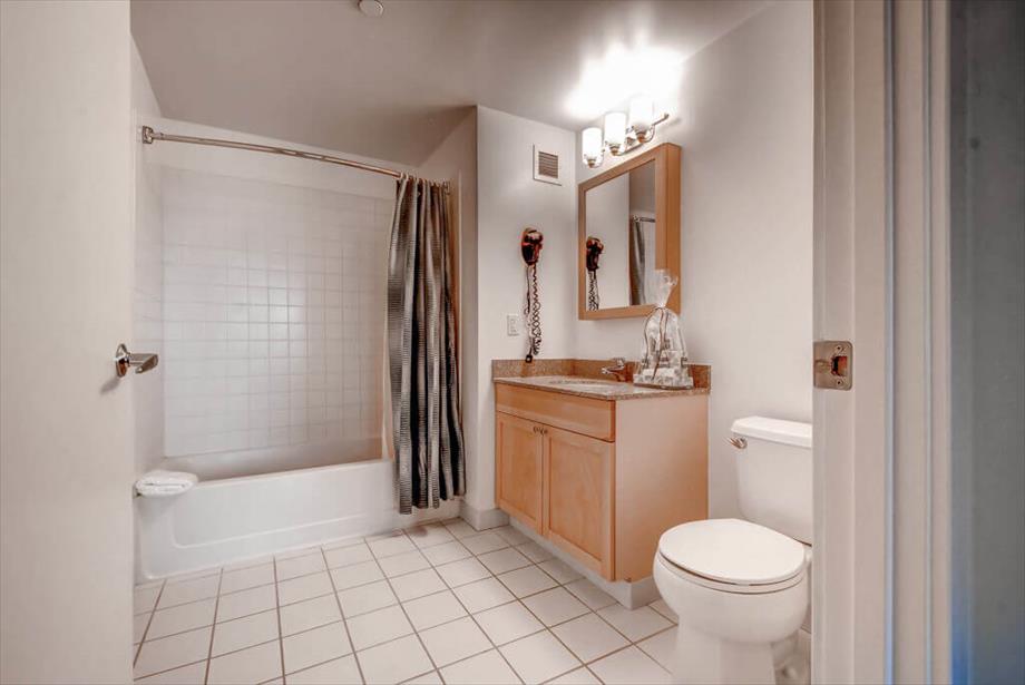 Global Luxury Suites at Kendall West Global Luxury Suites