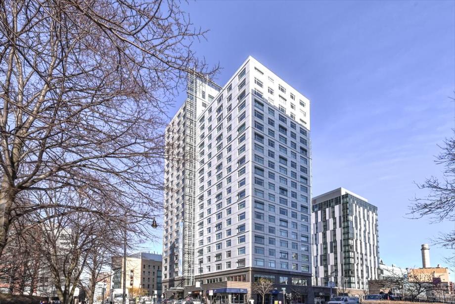 Global Luxury Suites at Kendall West - Global Luxury Suites